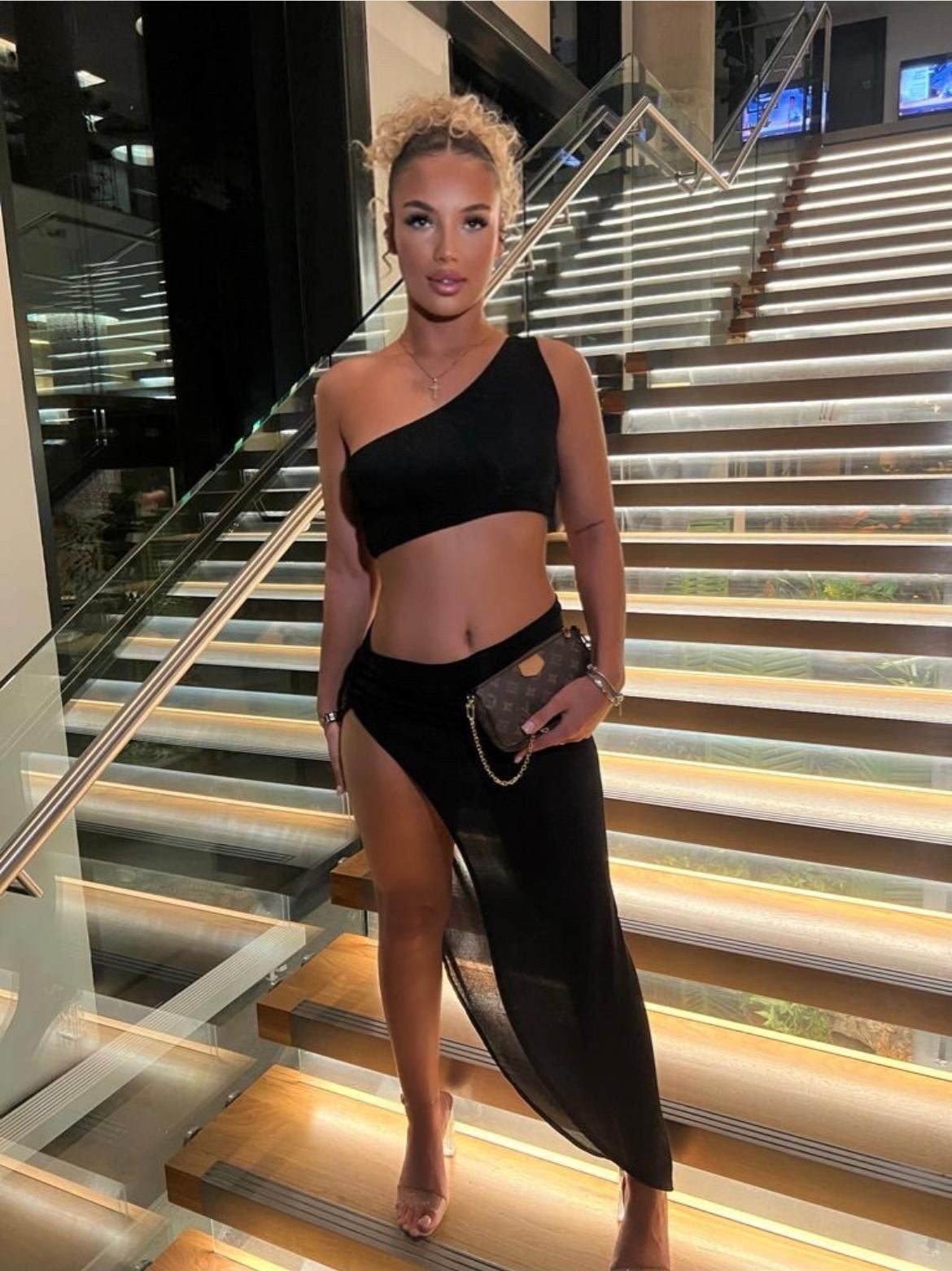 The MIAMI SEQUINS 2piece £63