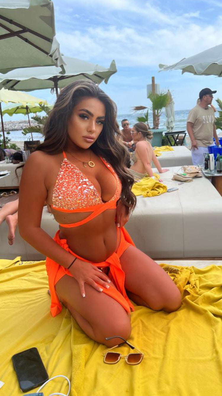 The VOGUE CRYSTAL BIKINI (Cross Top) Includes SARONG £59