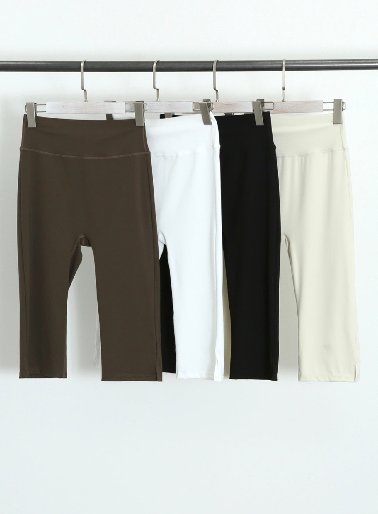 The PARIZ CAPRI Legging £19