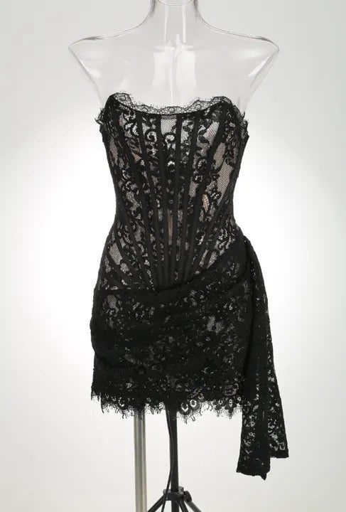 The VICTORIA PARIZ LACE Dress £62