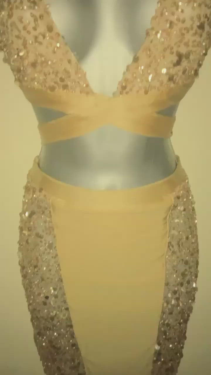 The CRYSTAL SHIMMER DRAMA 2piece £55